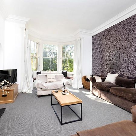 Joivy Delightful Flat With Parking Apartment Edinburgh Bagian luar foto