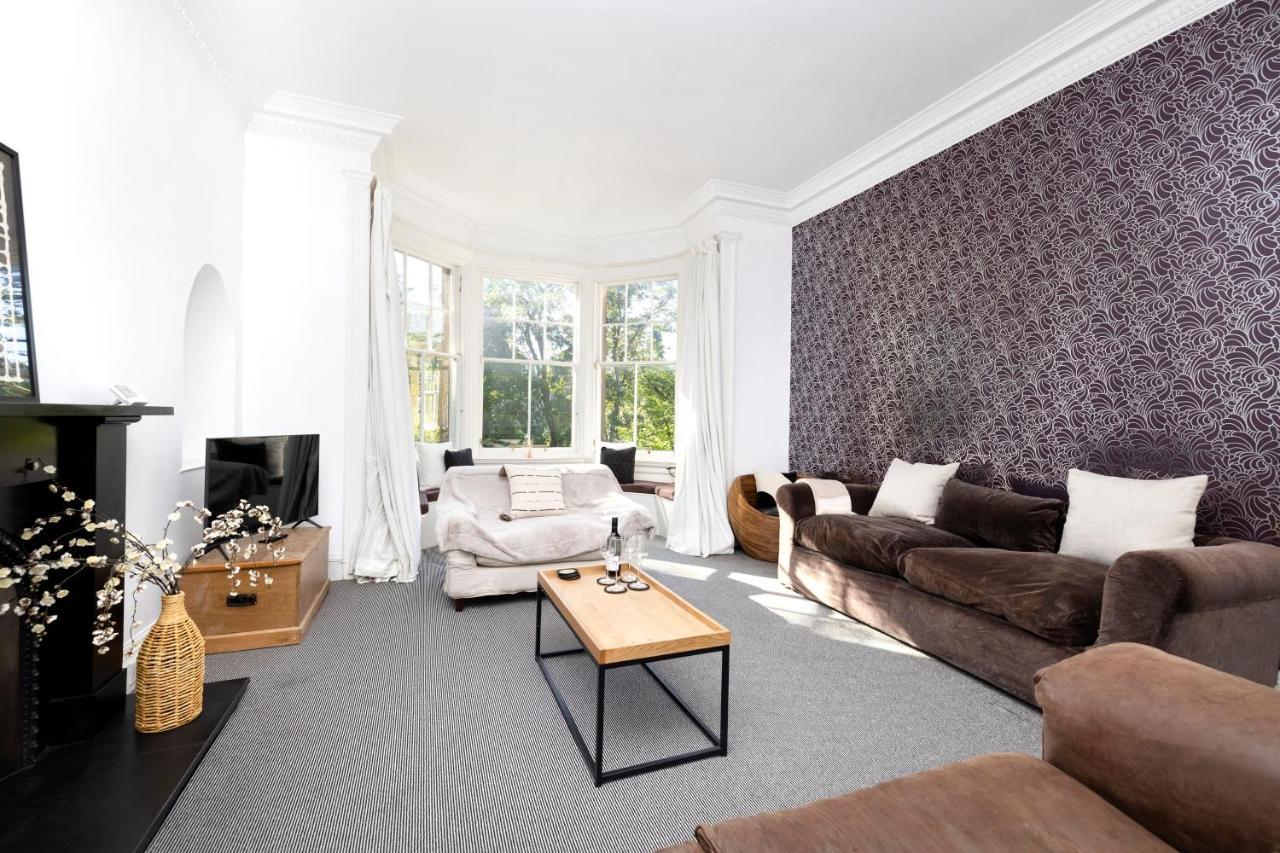 Joivy Delightful Flat With Parking Apartment Edinburgh Bagian luar foto