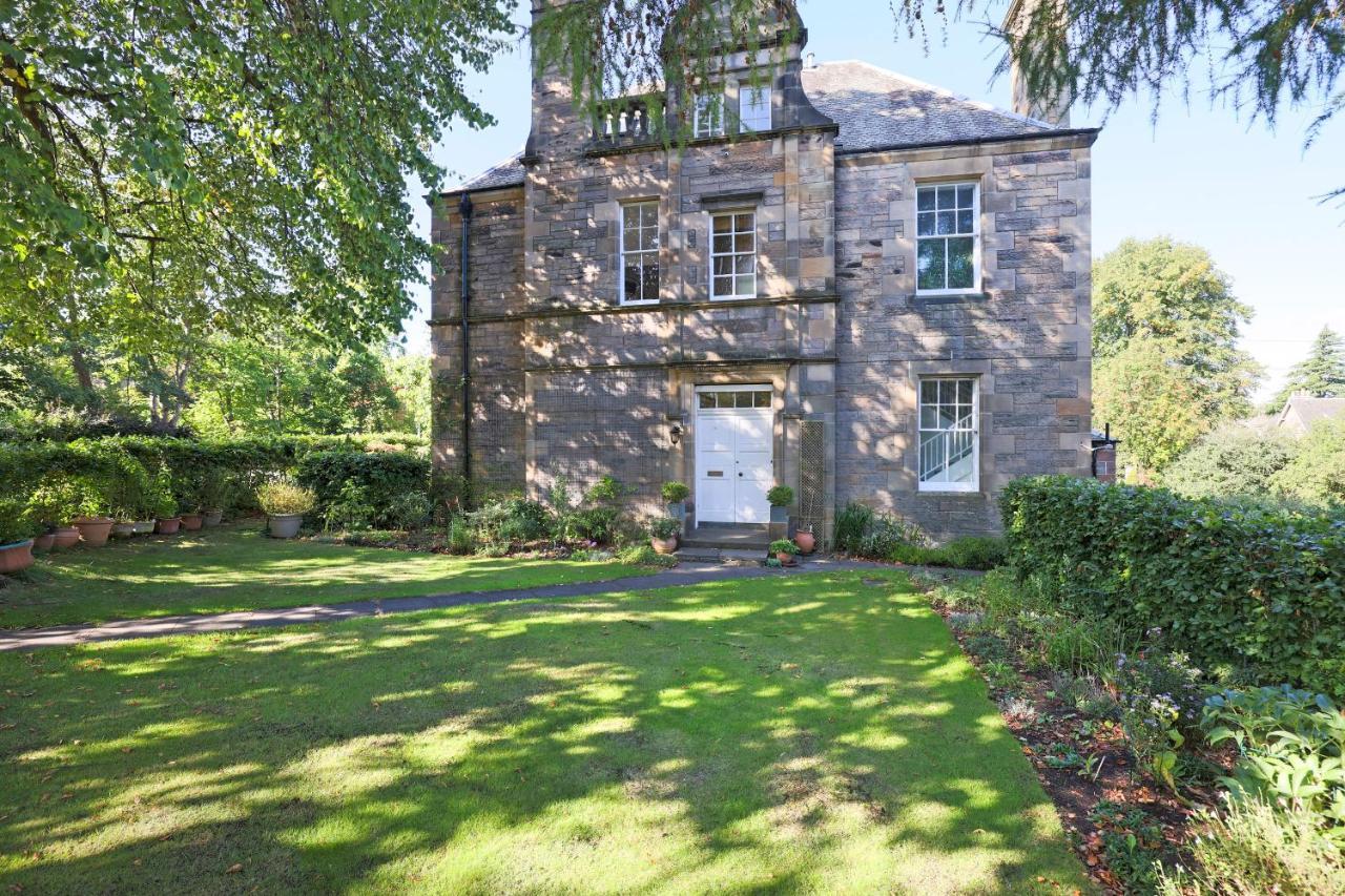 Joivy Delightful Flat With Parking Apartment Edinburgh Bagian luar foto