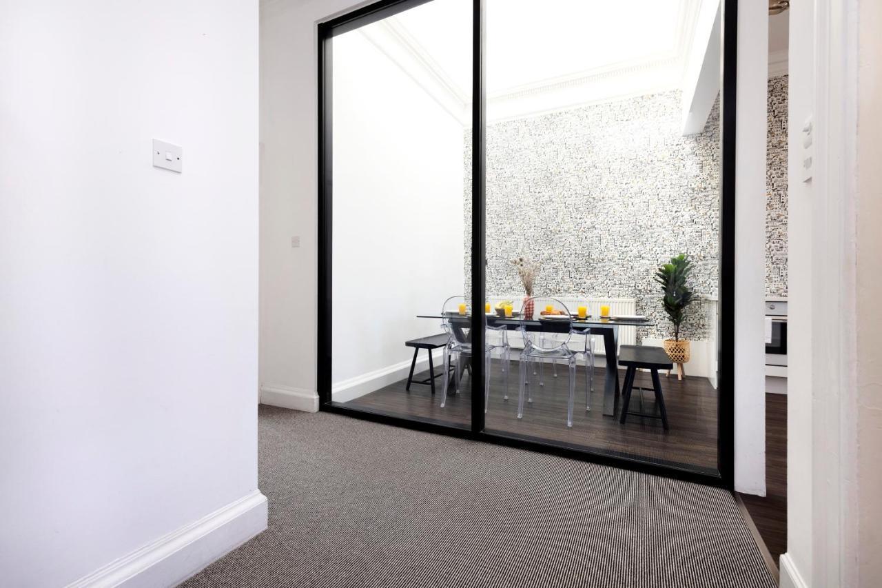 Joivy Delightful Flat With Parking Apartment Edinburgh Bagian luar foto