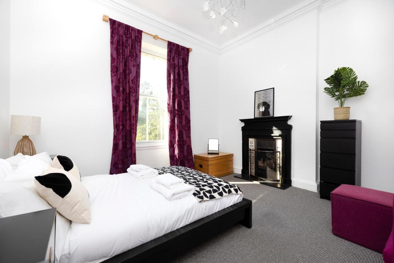 Joivy Delightful Flat With Parking Apartment Edinburgh Bagian luar foto